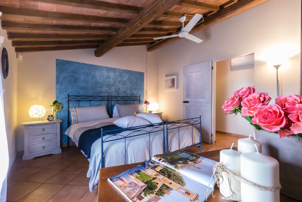 Il Vignolino Guest House Барберино ди Мугело Стая снимка