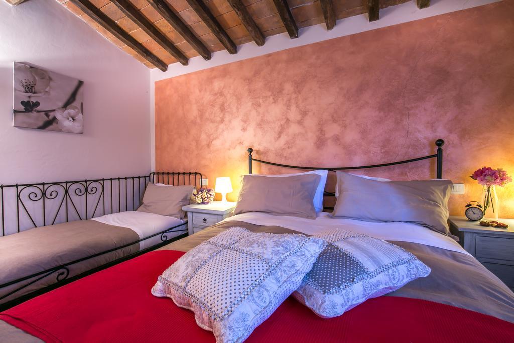 Il Vignolino Guest House Барберино ди Мугело Стая снимка