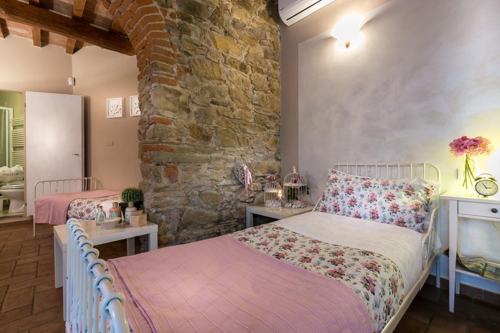 Il Vignolino Guest House Барберино ди Мугело Стая снимка