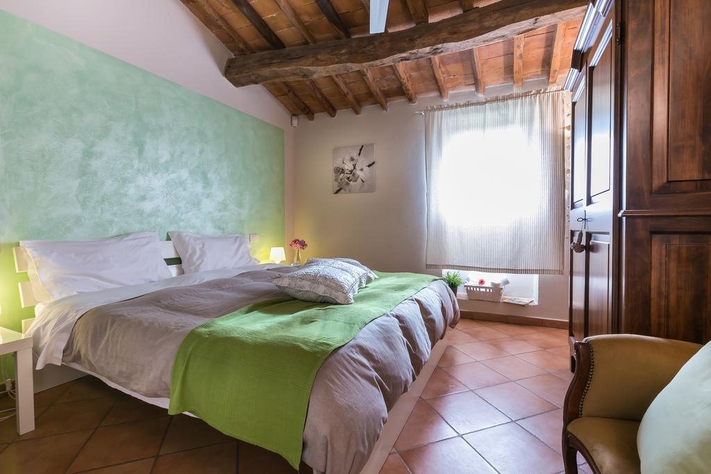 Il Vignolino Guest House Барберино ди Мугело Стая снимка