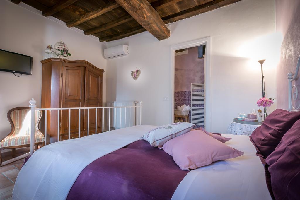 Il Vignolino Guest House Барберино ди Мугело Стая снимка
